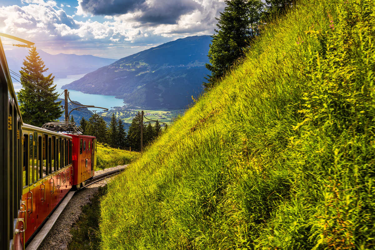 New Direct Trains From Switzerland Will Connect To These 2 Stunning Cities In Italy